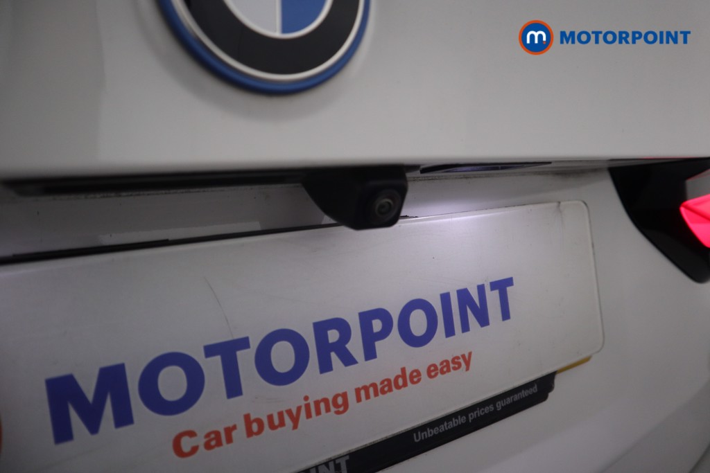 BMW 5 Series M Sport Automatic Petrol Plug-In Hybrid Estate - Stock Number (1547725) - 26th supplementary image