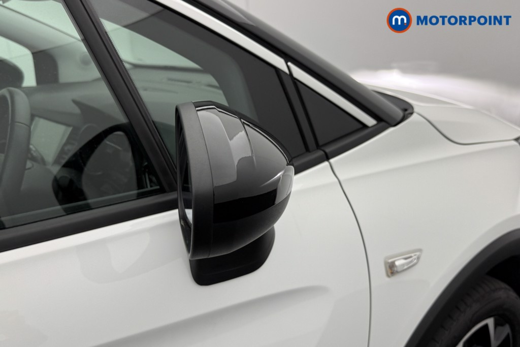 Vauxhall Crossland Ultimate Automatic Petrol SUV - Stock Number (1547849) - 16th supplementary image