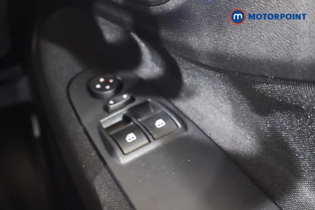Fiat Punto Easy-Plus Manual Petrol Hatchback - Stock Number (1548606) - 10th supplementary image