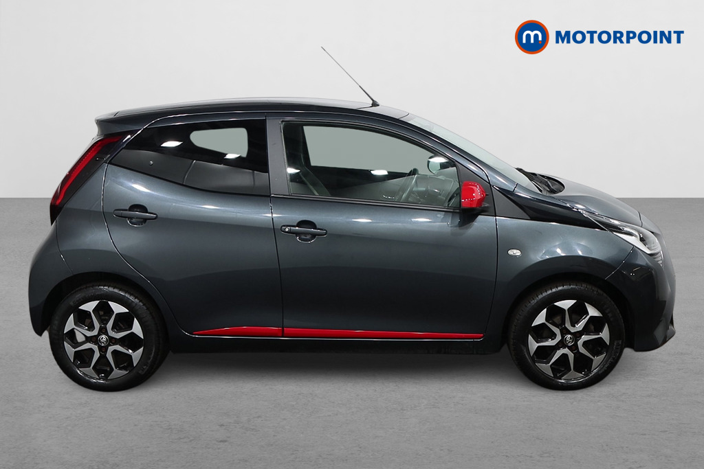 Toyota Aygo X-Trend Manual Petrol Hatchback - Stock Number (1548632) - Drivers side