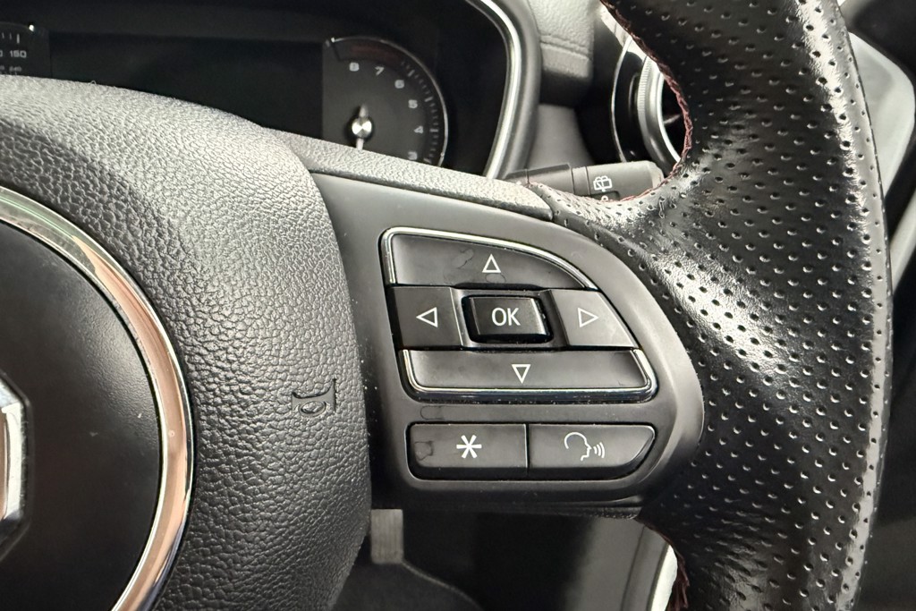 Mg Motor Uk HS Exclusive Manual Petrol SUV - Stock Number (1548684) - 8th supplementary image
