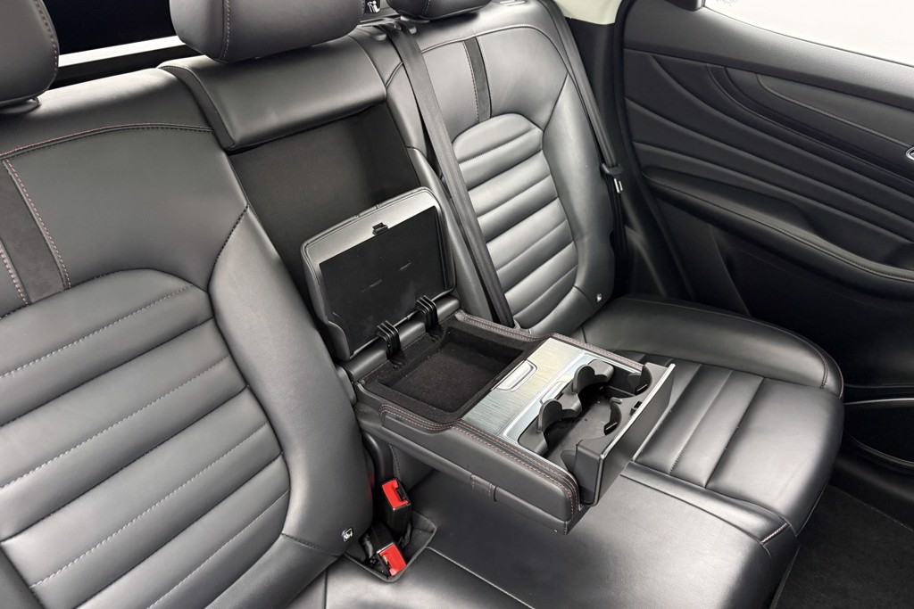 Mg Motor Uk HS Exclusive Manual Petrol SUV - Stock Number (1548684) - 14th supplementary image