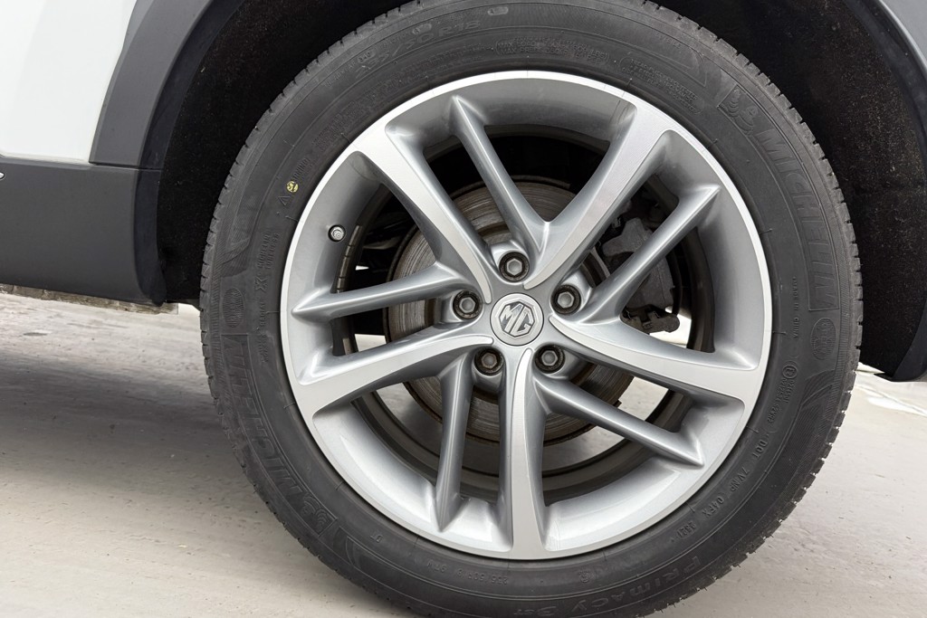 Mg Motor Uk HS Exclusive Manual Petrol SUV - Stock Number (1548684) - 21st supplementary image