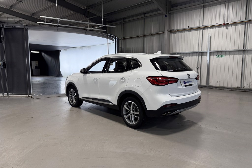 Mg Motor Uk HS Exclusive Manual Petrol SUV - Stock Number (1548684) - Passenger side rear corner
