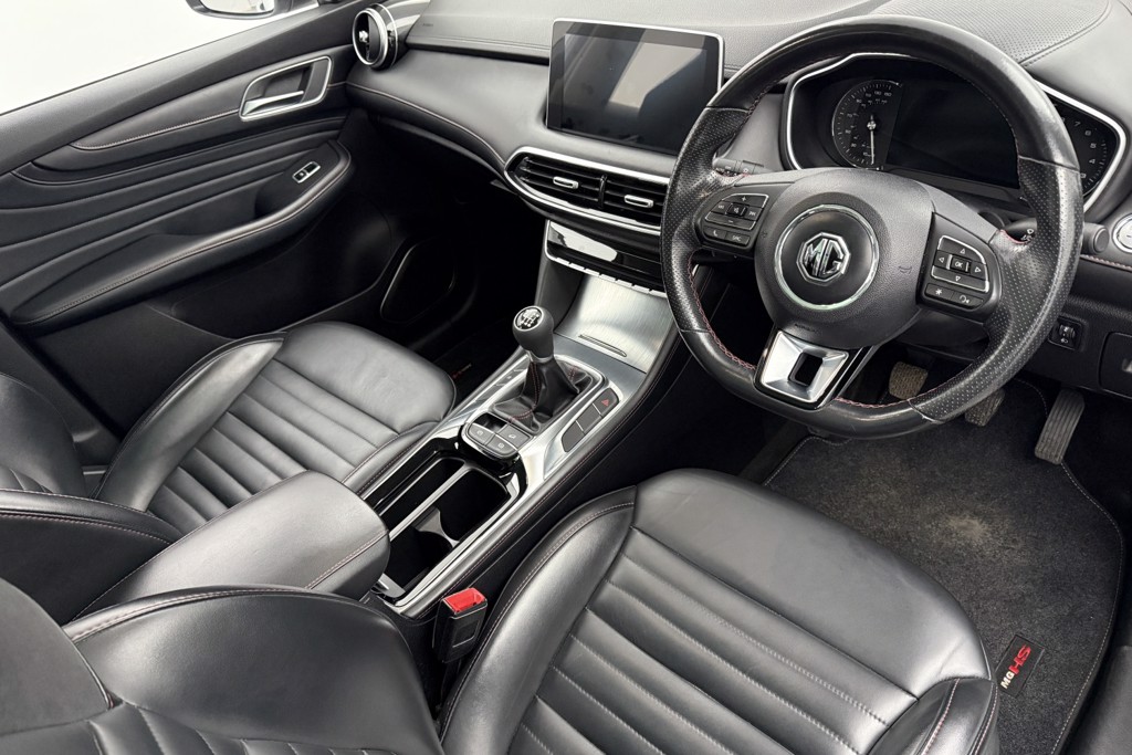 Mg Motor Uk HS Exclusive Manual Petrol SUV - Stock Number (1548684) - 1st supplementary image