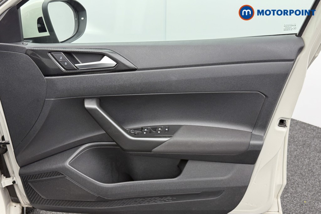 Volkswagen Taigo Life Automatic Petrol SUV - Stock Number (1549039) - 18th supplementary image