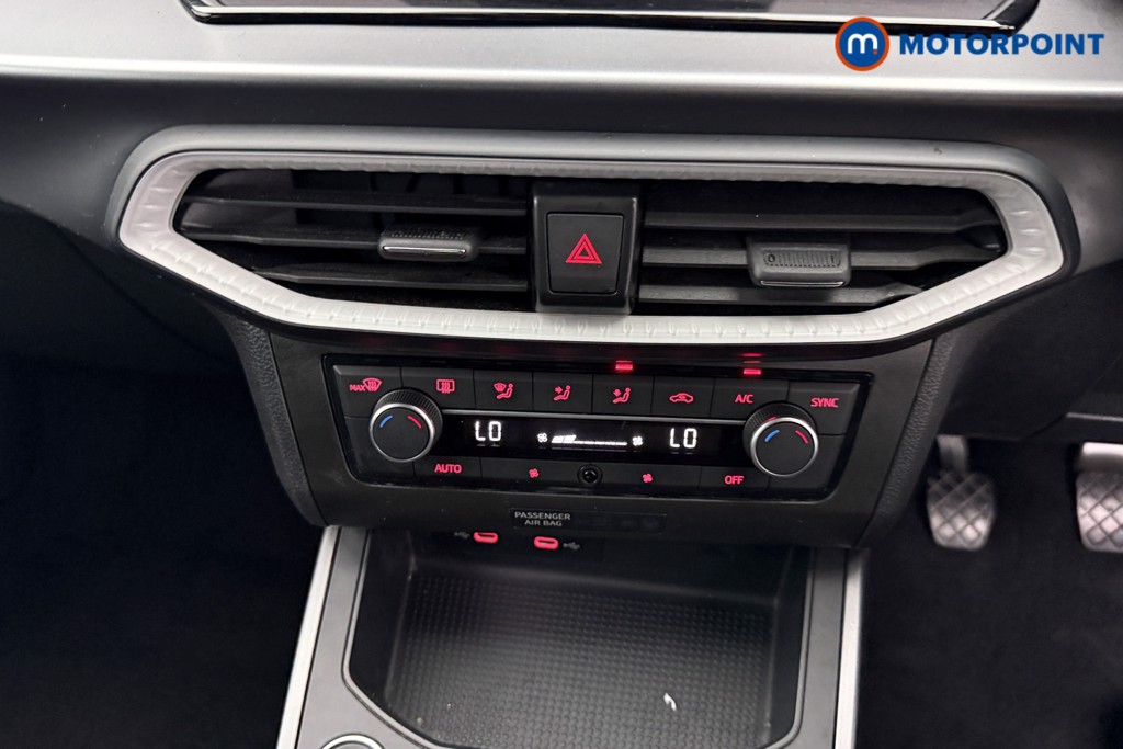 Seat Ibiza Anniversary Limited Edition Manual Petrol Hatchback - Stock Number (1549135) - 12th supplementary image
