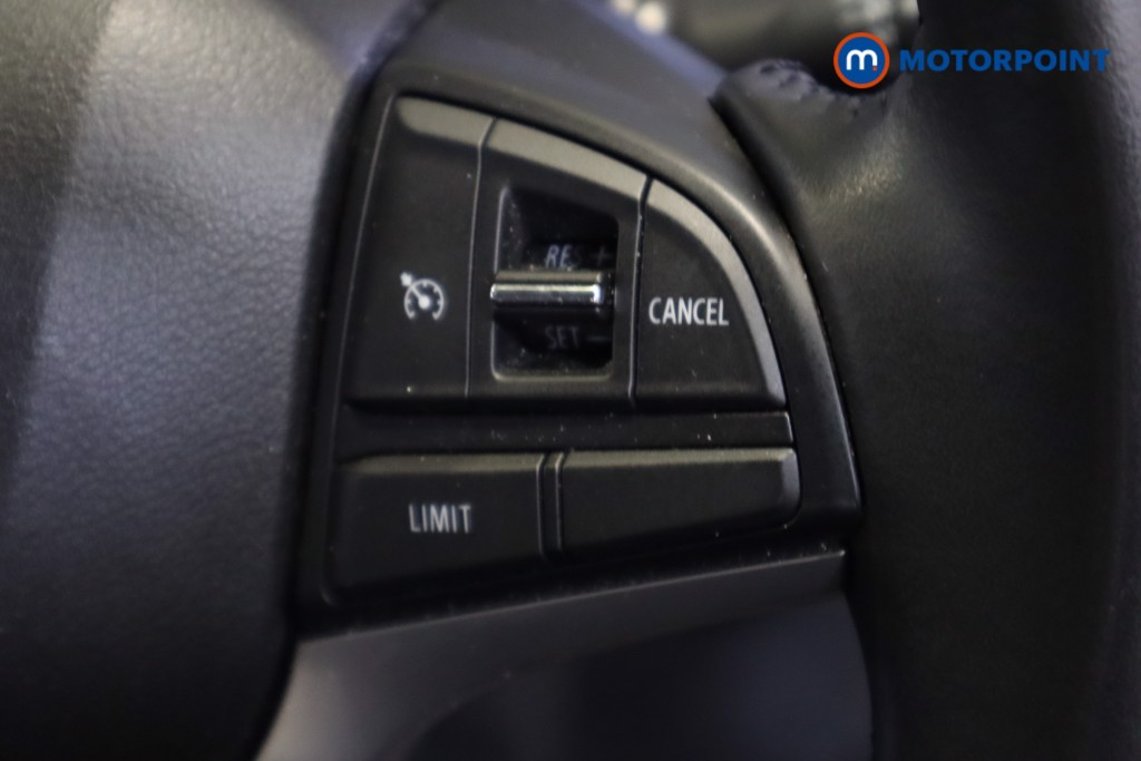 Suzuki Ignis SZ5 Manual Petrol-Electric Hybrid SUV - Stock Number (1549160) - 8th supplementary image