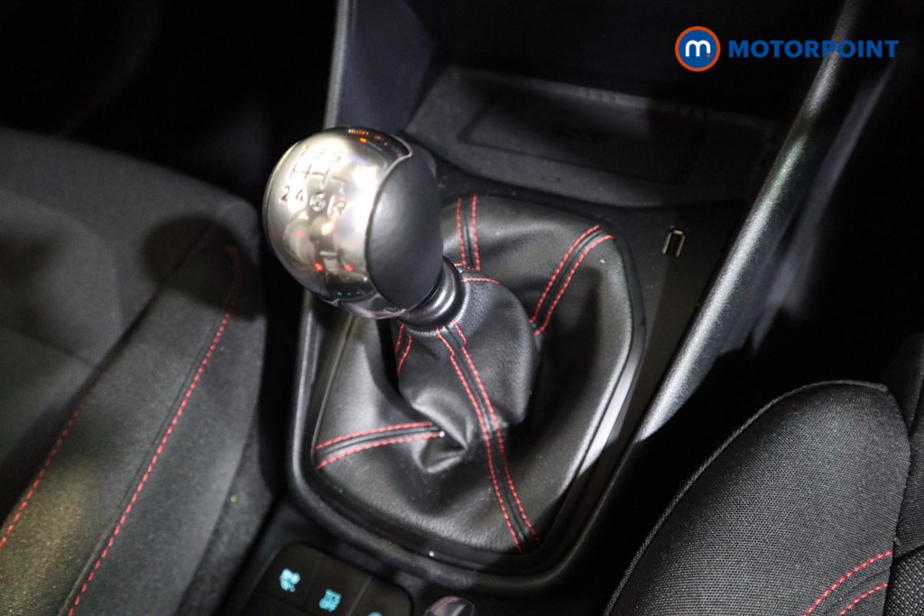 Ford Fiesta St-Line Manual Petrol Hatchback - Stock Number (1549182) - 8th supplementary image
