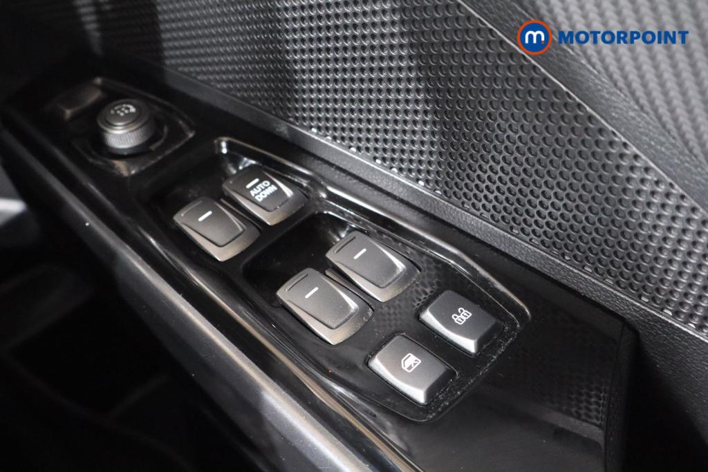 Ssangyong Tivoli Ventura Manual Petrol SUV - Stock Number (1549264) - 11th supplementary image