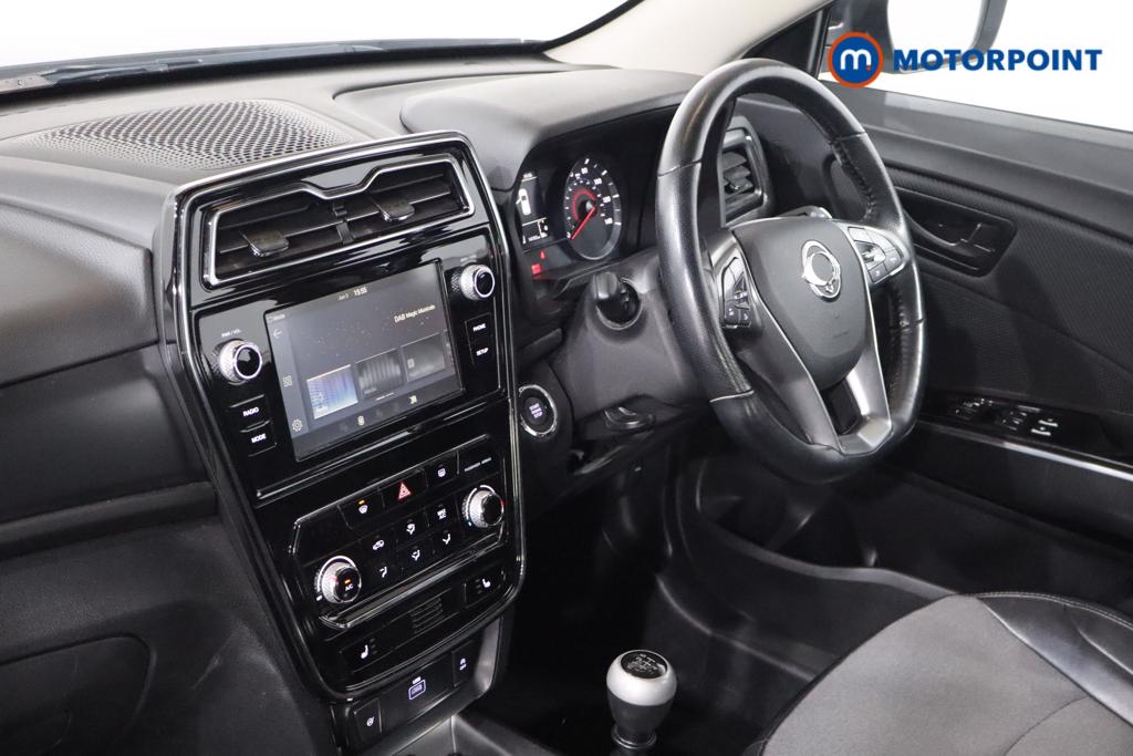 Ssangyong Tivoli Ventura Manual Petrol SUV - Stock Number (1549264) - 16th supplementary image
