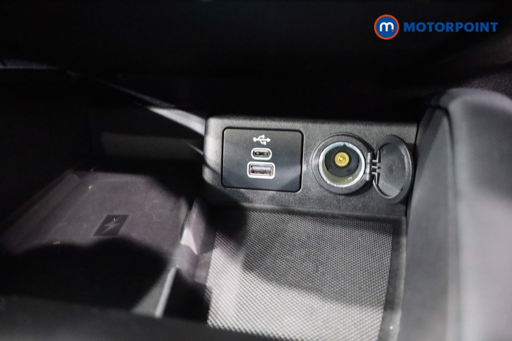 Ford Kuga St-Line X Automatic Petrol Plug-In Hybrid SUV - Stock Number (1549412) - 16th supplementary image