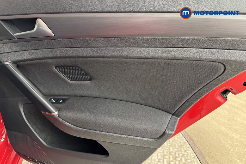 Volkswagen Golf SE Manual Diesel Hatchback - Stock Number (1549423) - 16th supplementary image