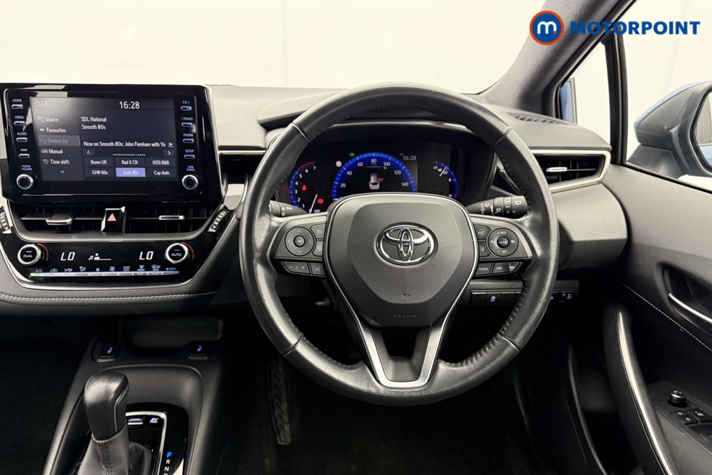 Toyota Corolla Icon Automatic Petrol-Electric Hybrid Estate - Stock Number (1549470) - 2nd supplementary image