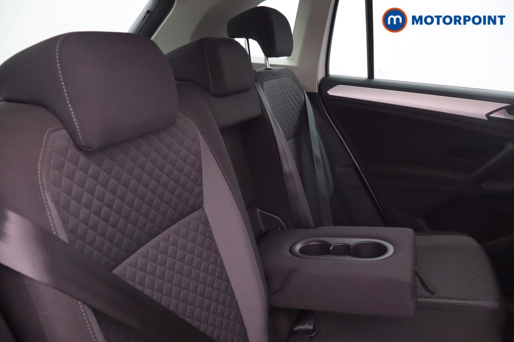 Volkswagen Tiguan Match Manual Petrol SUV - Stock Number (1549478) - 19th supplementary image