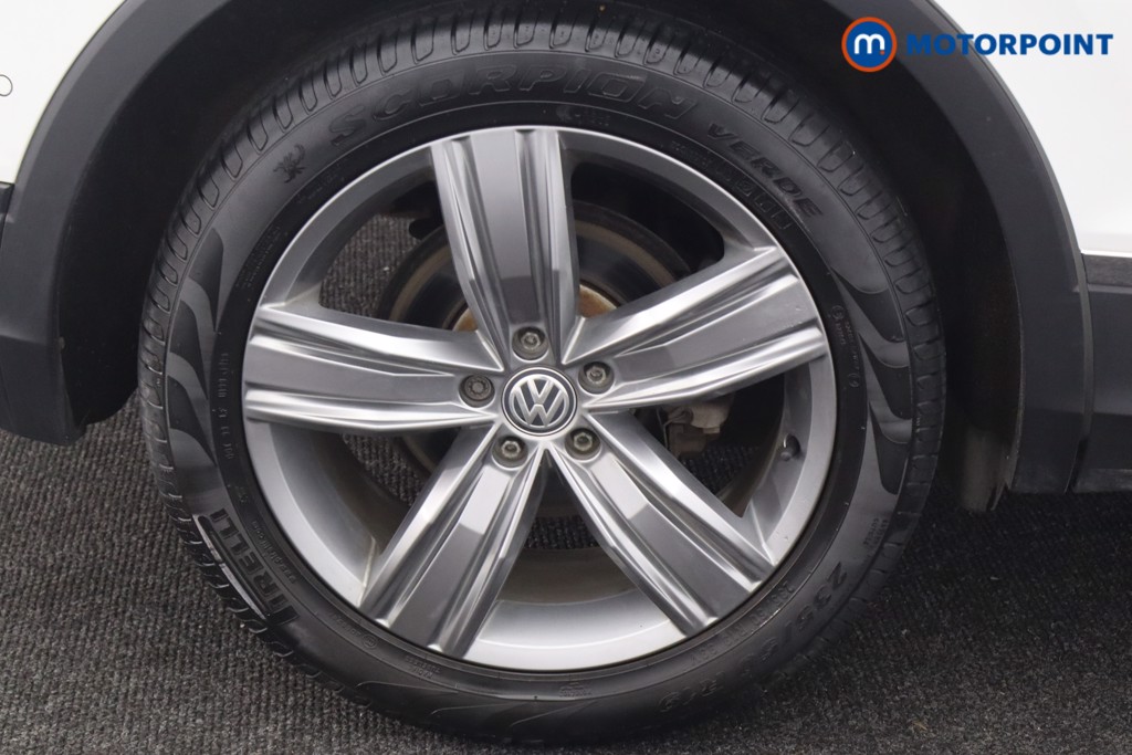 Volkswagen Tiguan Match Manual Petrol SUV - Stock Number (1549478) - 25th supplementary image