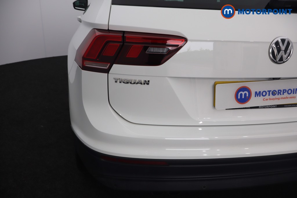 Volkswagen Tiguan Match Manual Petrol SUV - Stock Number (1549478) - 27th supplementary image