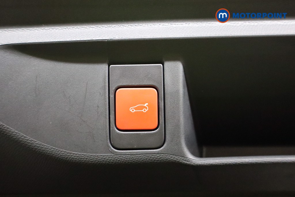 DS Ds 4 Cross Rivoli Automatic Petrol Hatchback - Stock Number (1549512) - 11th supplementary image