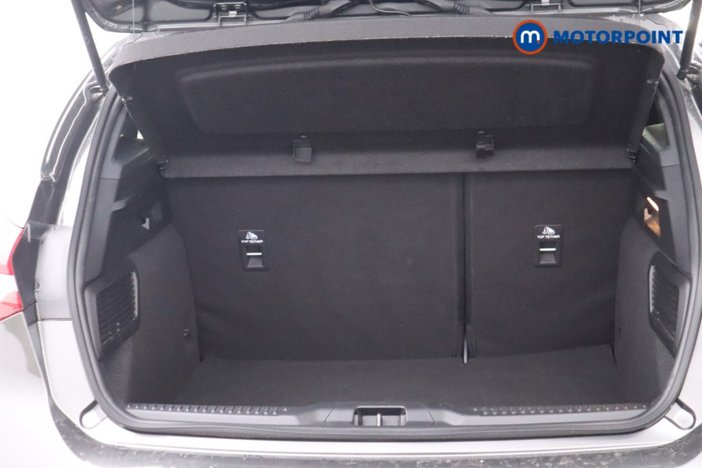 Ford Focus St-Line Edition Manual Petrol-Electric Hybrid Hatchback - Stock Number (1549925) - 6th supplementary image