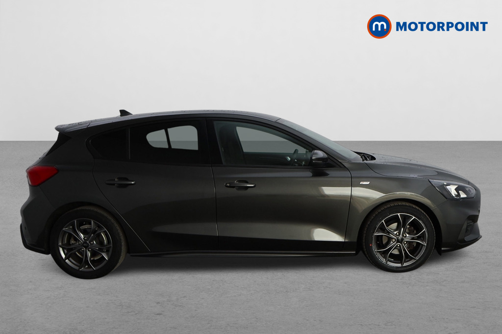 Ford Focus St-Line Edition Manual Petrol-Electric Hybrid Hatchback - Stock Number (1549925) - Drivers side