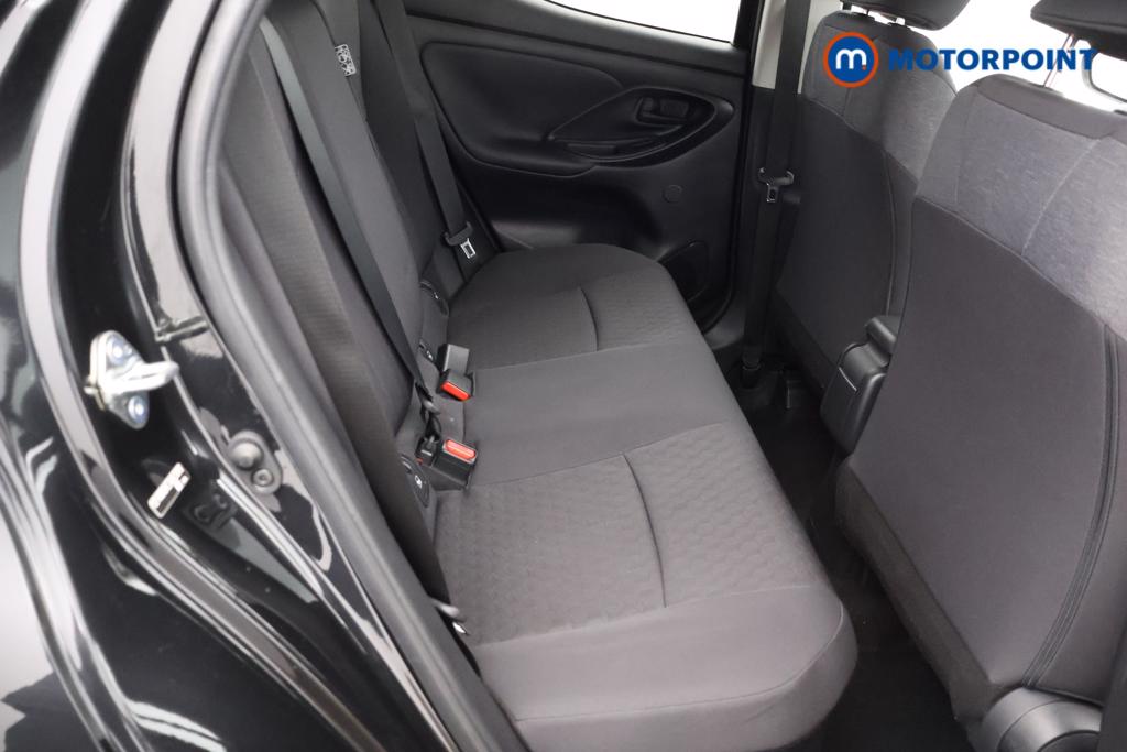 Toyota Yaris Design Automatic Petrol-Electric Hybrid Hatchback - Stock Number (1549974) - 11th supplementary image
