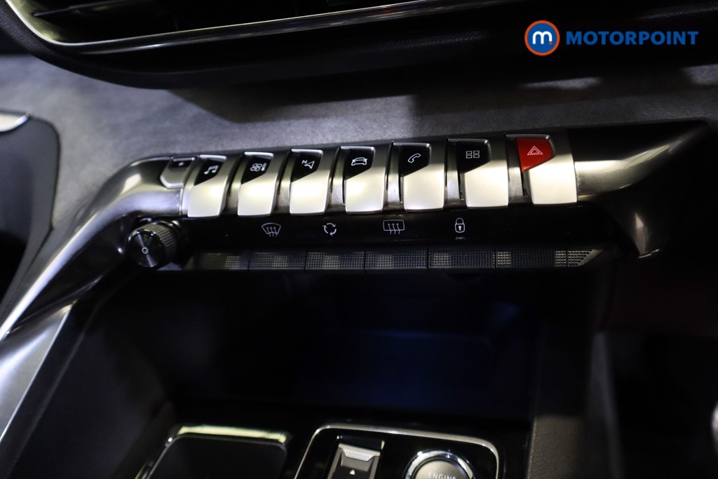 Peugeot 3008 GT Automatic Petrol Plug-In Hybrid SUV - Stock Number (1550001) - 4th supplementary image
