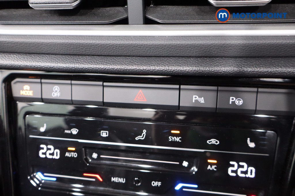 Volkswagen T-Roc R-Line Automatic Petrol Convertible - Stock Number (1550030) - 14th supplementary image
