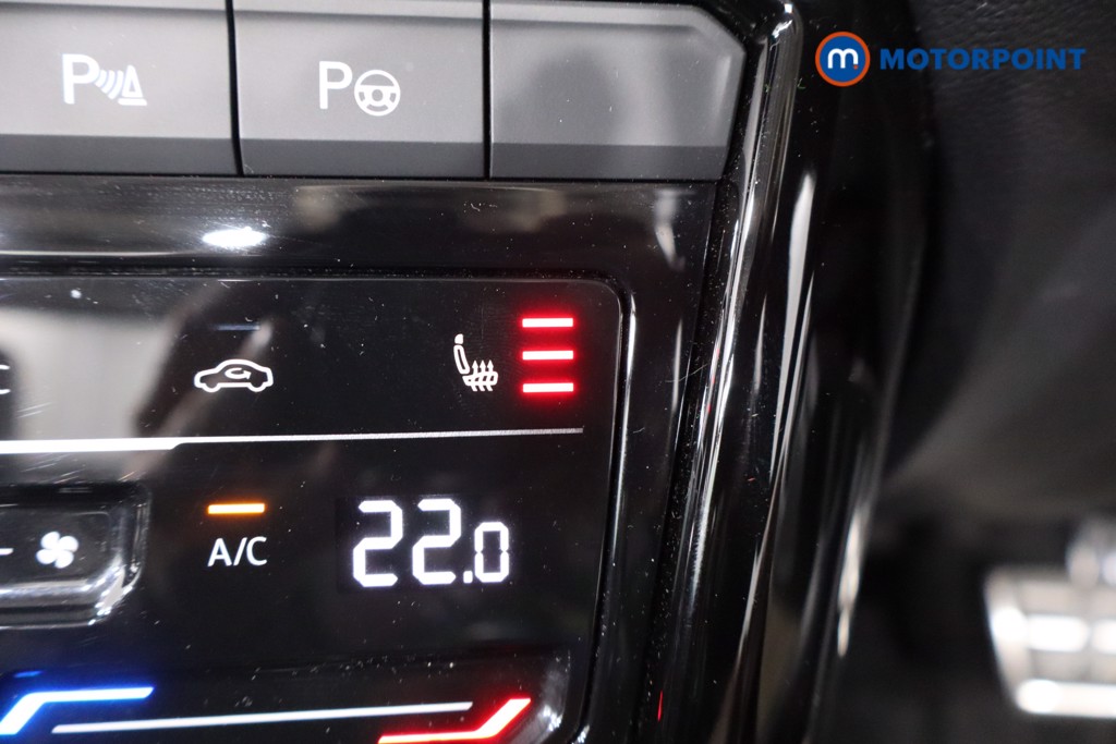 Volkswagen T-Roc R-Line Automatic Petrol Convertible - Stock Number (1550030) - 16th supplementary image