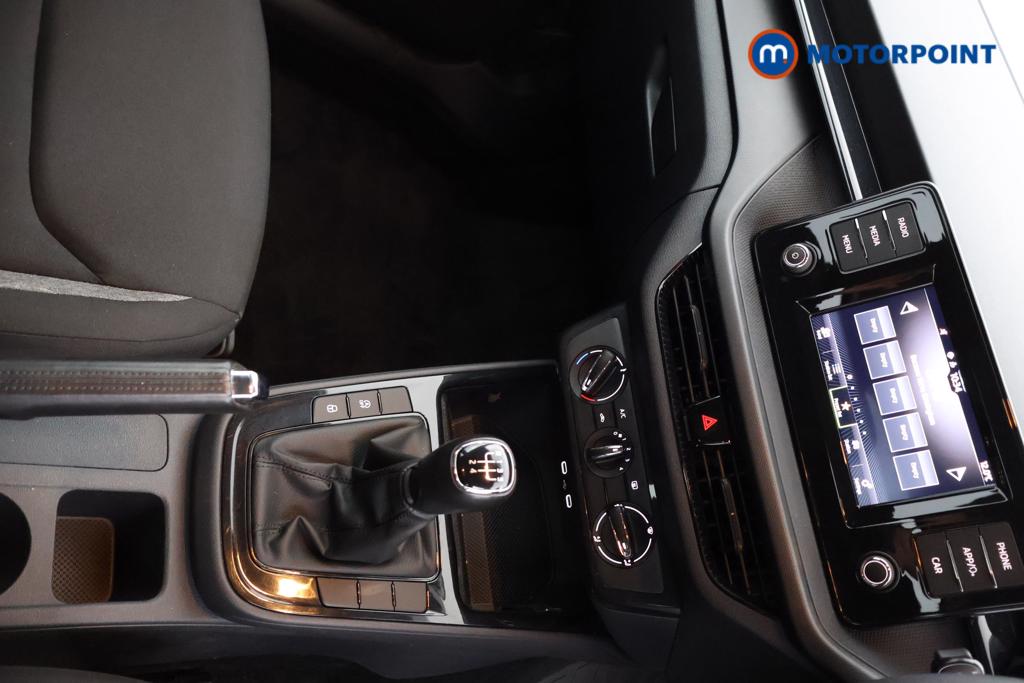 Skoda Fabia Se Comfort Manual Petrol Hatchback - Stock Number (1550169) - 8th supplementary image