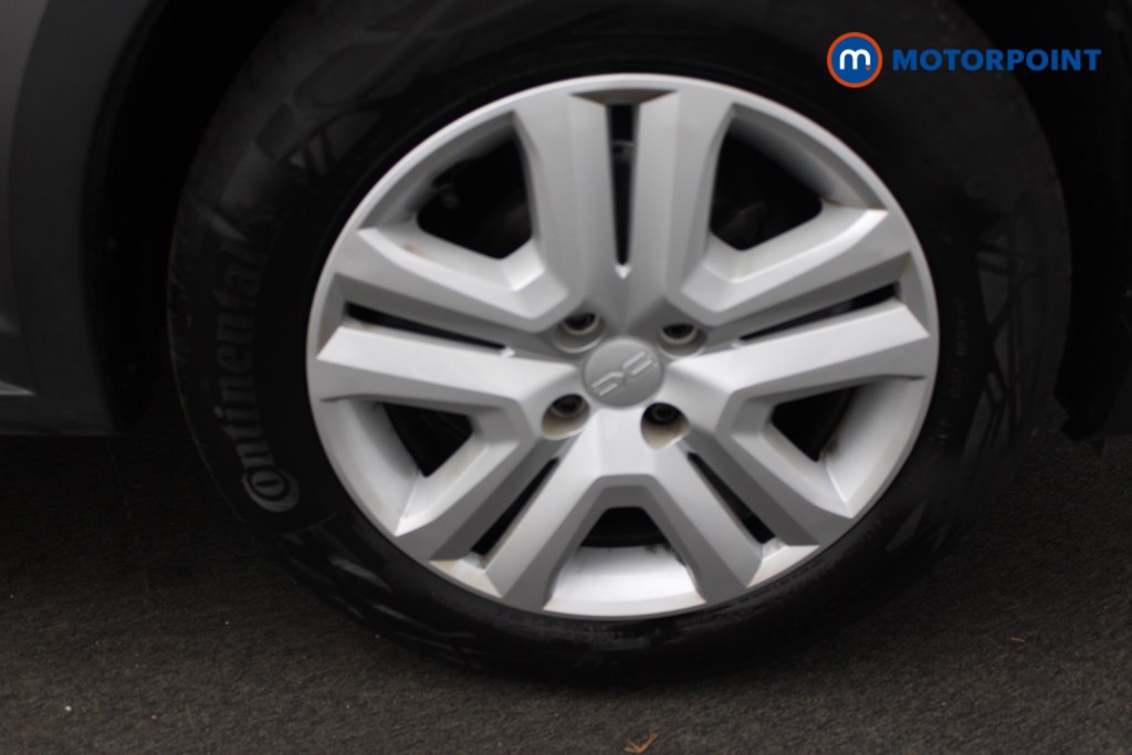 Dacia Sandero Stepway Expression Manual Petrol Hatchback - Stock Number (1550339) - 17th supplementary image