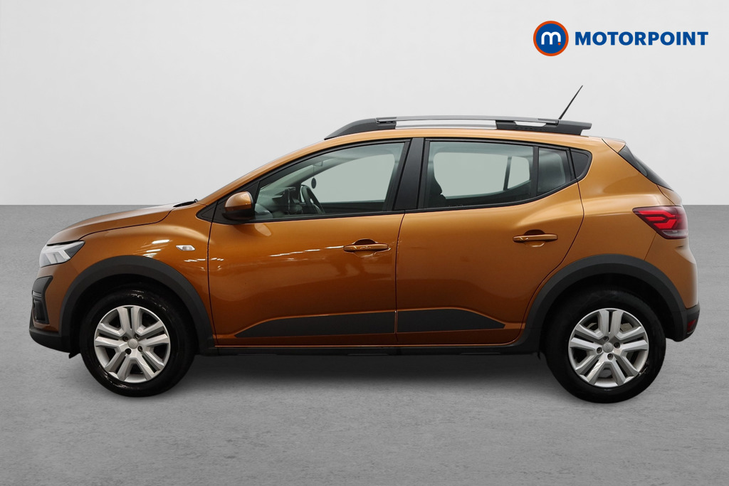 Dacia Sandero Stepway Expression Manual Petrol Hatchback - Stock Number (1550339) - Passenger side