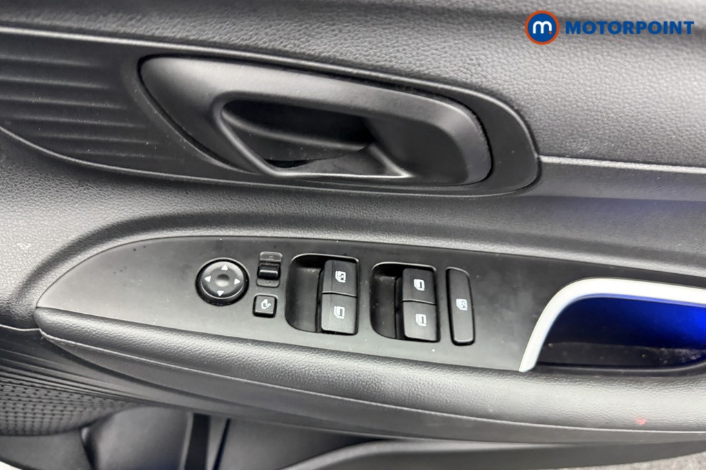Hyundai Bayon Se Connect Automatic Petrol-Electric Hybrid SUV - Stock Number (1550838) - 13th supplementary image