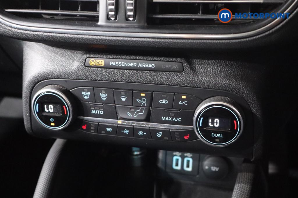 Ford Focus Active X Manual Diesel Estate - Stock Number (1551210) - 4th supplementary image