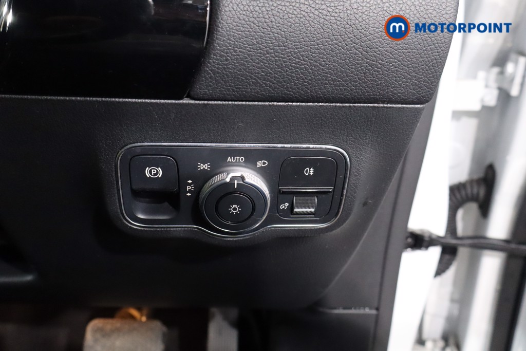 Mercedes-Benz GLA Sport Automatic Diesel SUV - Stock Number (1551333) - 21st supplementary image
