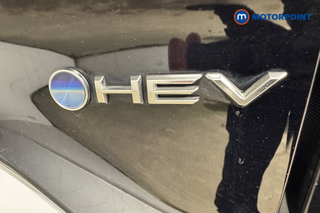 Toyota Yaris Design Automatic Petrol-Electric Hybrid Hatchback - Stock Number (1551872) - 18th supplementary image