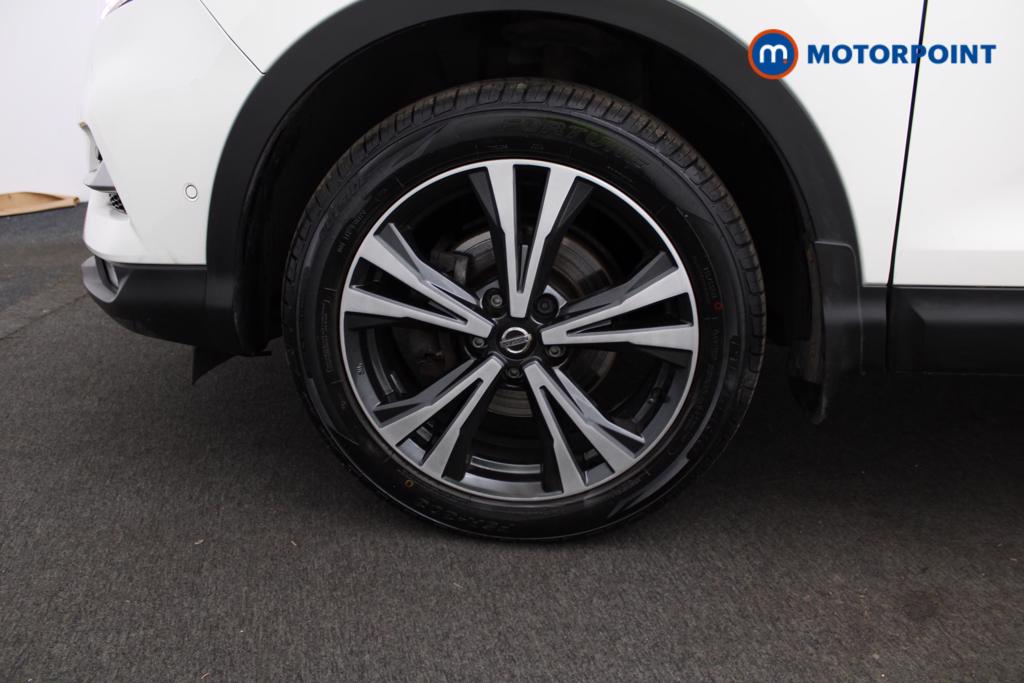Nissan Qashqai N-Connecta Manual Petrol SUV - Stock Number (1535981) - 19th supplementary image