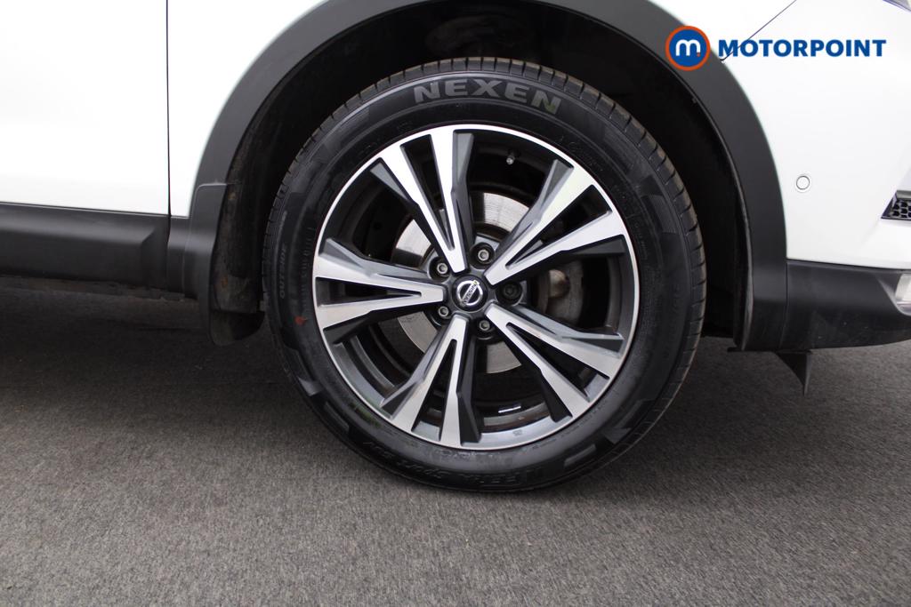 Nissan Qashqai N-Connecta Manual Petrol SUV - Stock Number (1535981) - 20th supplementary image