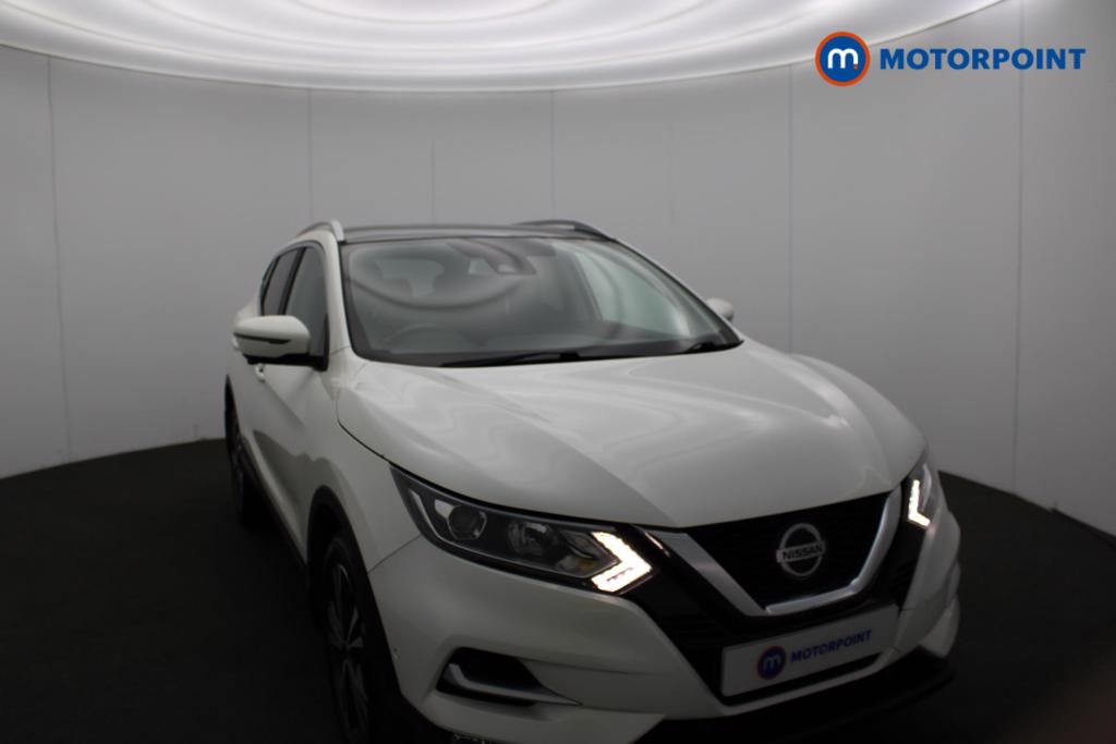Nissan Qashqai N-Connecta Manual Petrol SUV - Stock Number (1535981) - 1st supplementary image