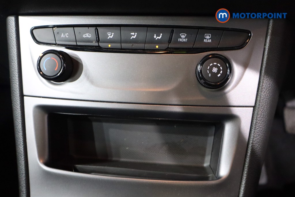 Vauxhall Astra Business Edition Nav Manual Diesel Hatchback - Stock Number (1537711) - 17th supplementary image