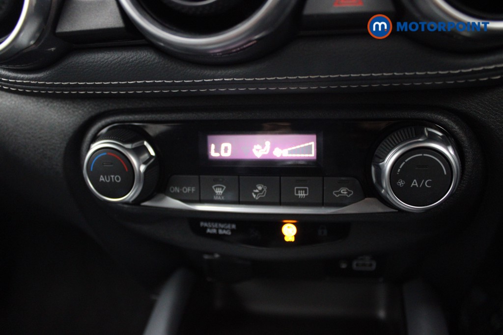 Nissan Juke N-Connecta Manual Petrol SUV - Stock Number (1539019) - 10th supplementary image