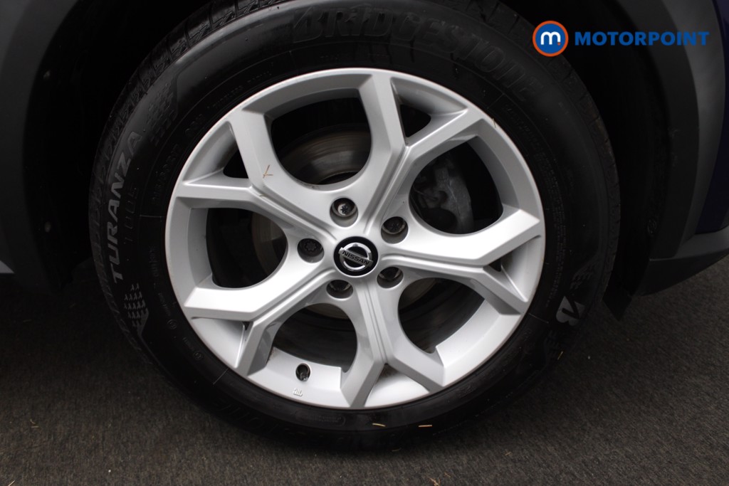 Nissan Juke N-Connecta Manual Petrol SUV - Stock Number (1539019) - 21st supplementary image