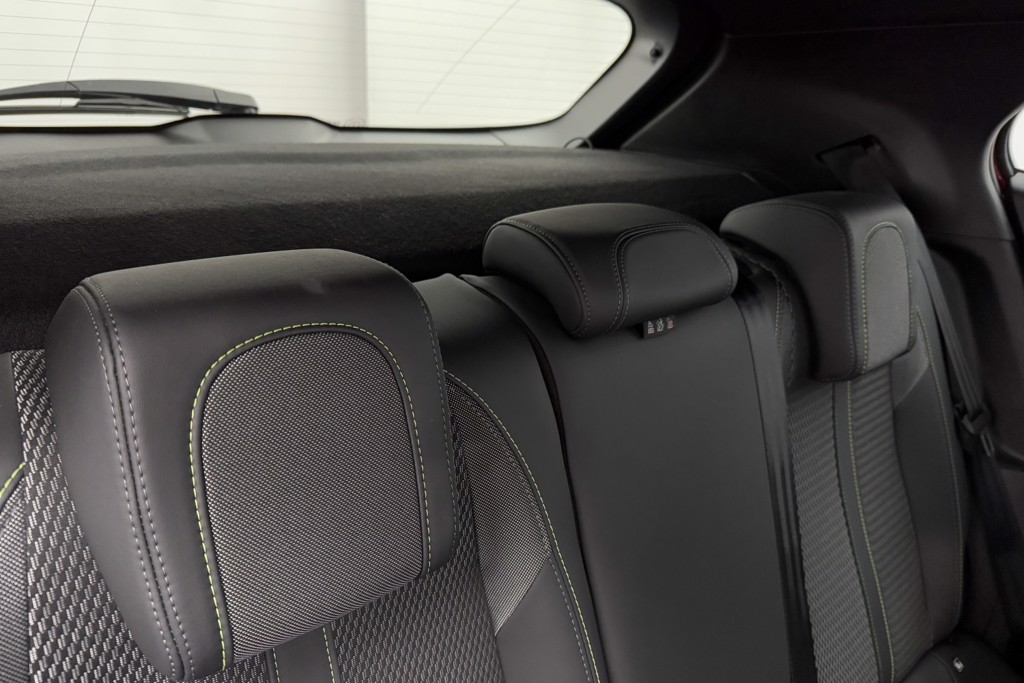 Peugeot 2008 GT Automatic Petrol SUV - Stock Number (1539478) - 17th supplementary image