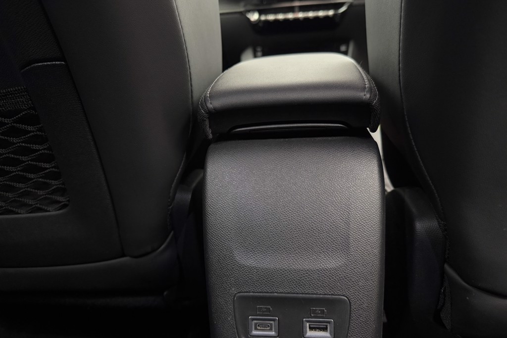 Peugeot 2008 GT Automatic Petrol SUV - Stock Number (1539478) - 18th supplementary image