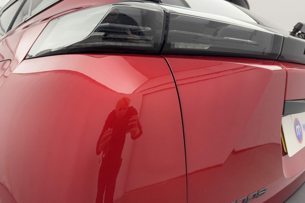 Peugeot 2008 GT Automatic Petrol SUV - Stock Number (1539478) - 20th supplementary image