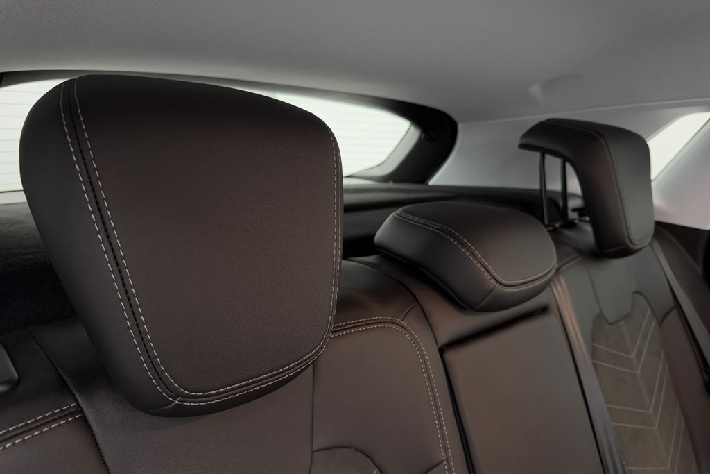 Vauxhall Grandland Ultimate Manual Petrol SUV - Stock Number (1539548) - 20th supplementary image