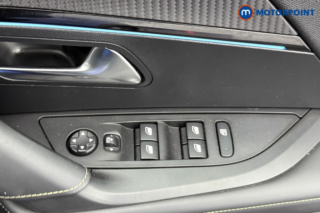 Peugeot 2008 GT Manual Petrol SUV - Stock Number (1540469) - 15th supplementary image
