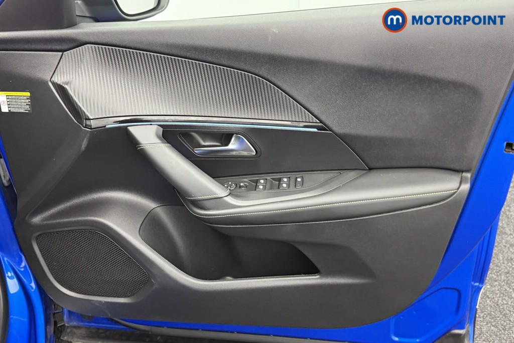 Peugeot 2008 GT Manual Petrol SUV - Stock Number (1540469) - 16th supplementary image