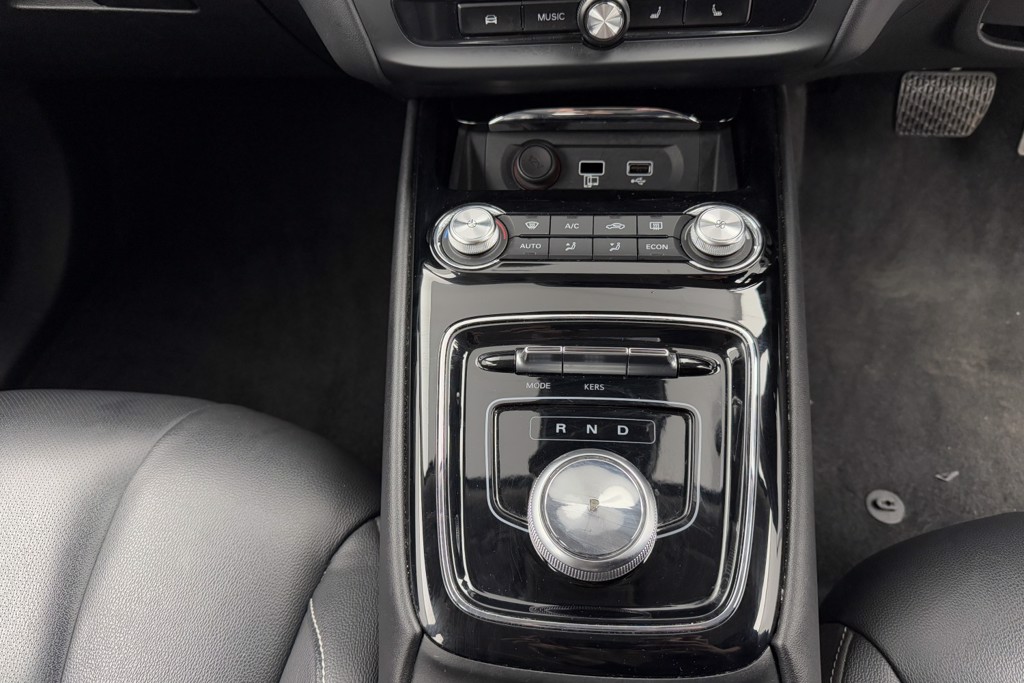 Mg Motor Uk MG5 Exclusive Automatic Electric Estate - Stock Number (1540957) - 8th supplementary image