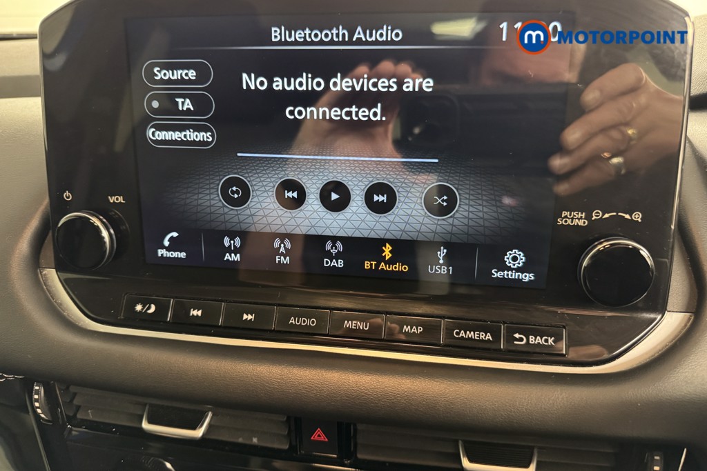 Nissan Qashqai N-Connecta Manual Petrol SUV - Stock Number (1540981) - 2nd supplementary image