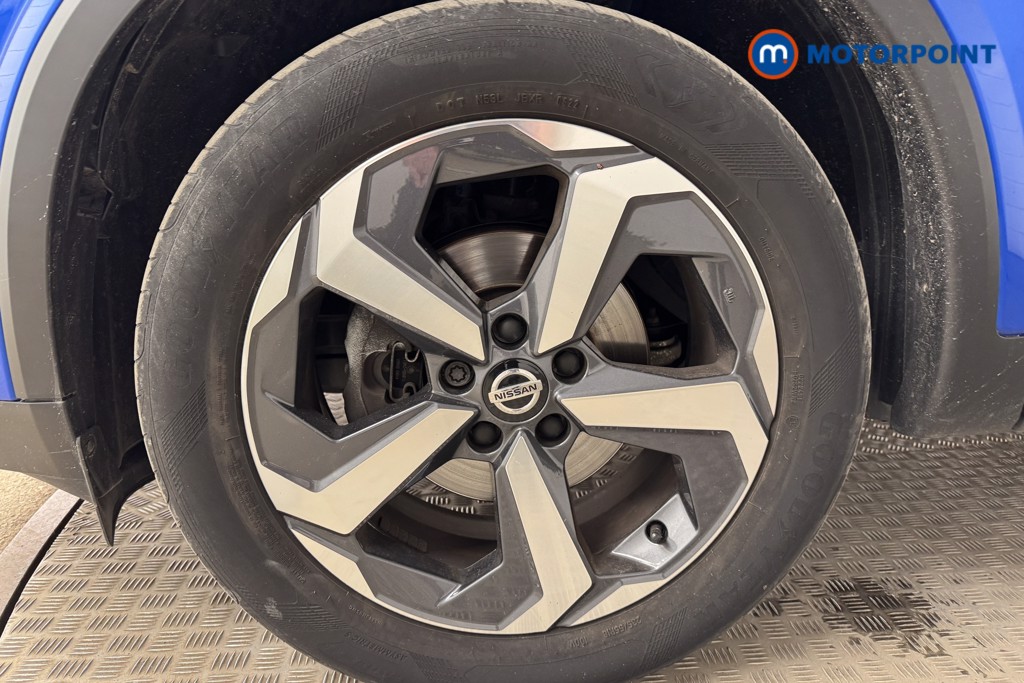 Nissan Qashqai N-Connecta Manual Petrol SUV - Stock Number (1540981) - 22nd supplementary image